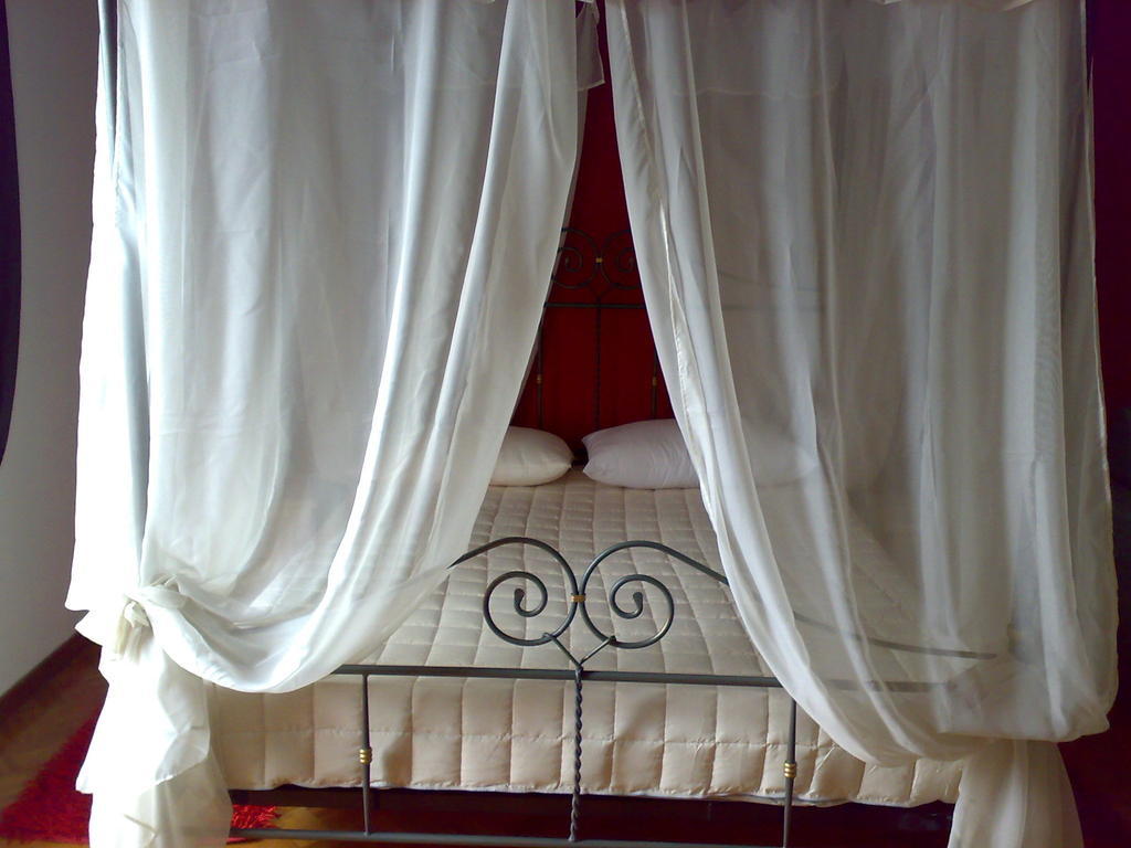 B&B In Arena L' Opera ヴェローナ 部屋 写真
